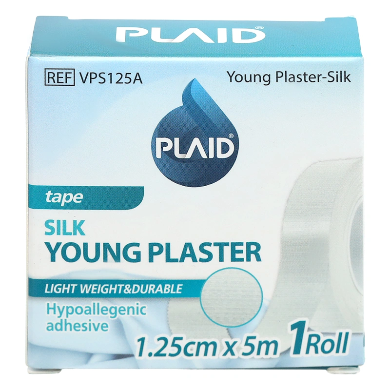 Băng keo lụa Plaid Young Plaster-Silk (1.25cm x 5m) hộp 1 cuộn - 